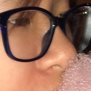 Meet your Posher, Jade